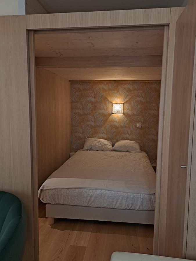 Renovated Fully Equipped Studio For 2 To 4 Pers Apartment La Ciotat Luaran gambar